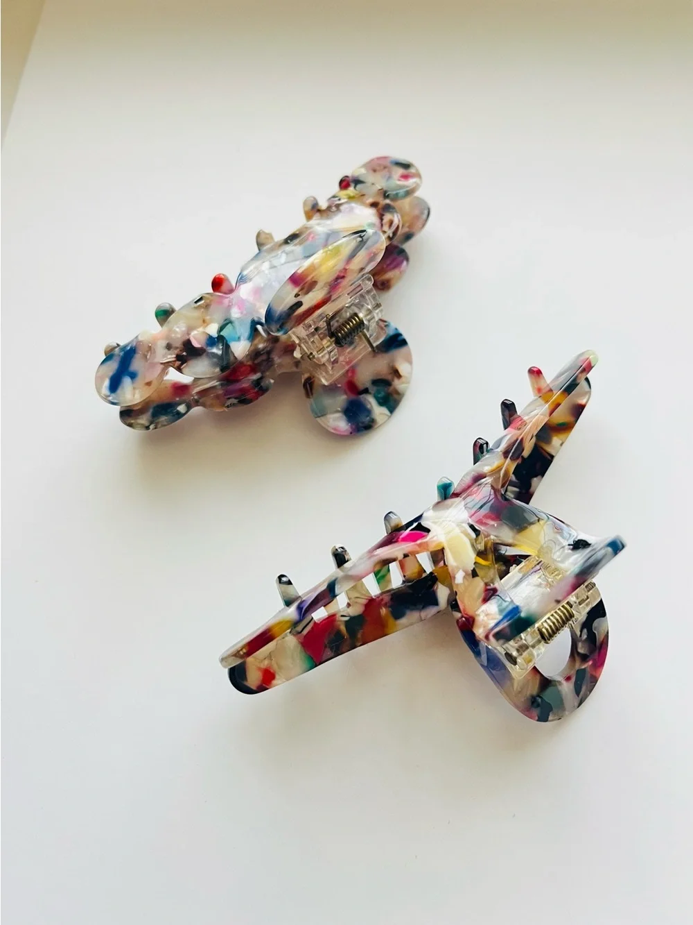 Multicolor Resin Hair Claw Clip - Set of 2
